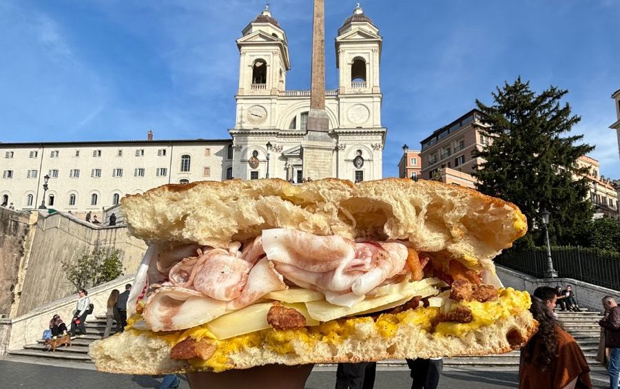 All’Antico Vinaio_Maximo_Gennaio 2026 All'Antico Vinaio_Maximo_Gennaio 2026